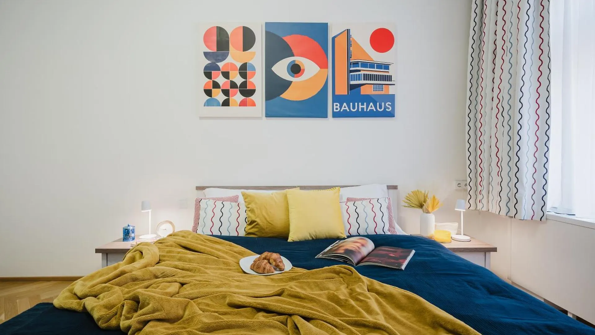 Prague Days - Two-Bedroom Apartment With Parking Space And 2 Bathrooms In Vinohrady 0*,