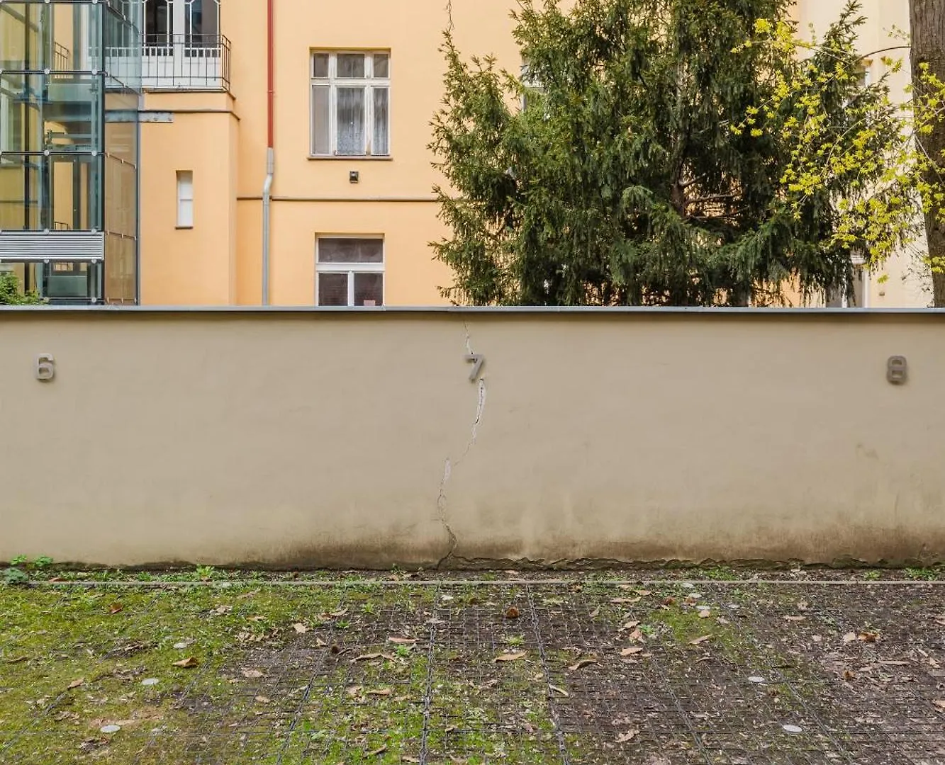 Prague Days - Two-Bedroom Apartment With Parking Space And 2 Bathrooms In Vinohrady